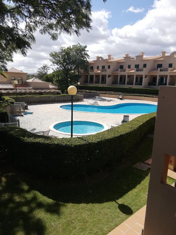 Villa V2 Aa Olhos de Agua  Exteriör bild